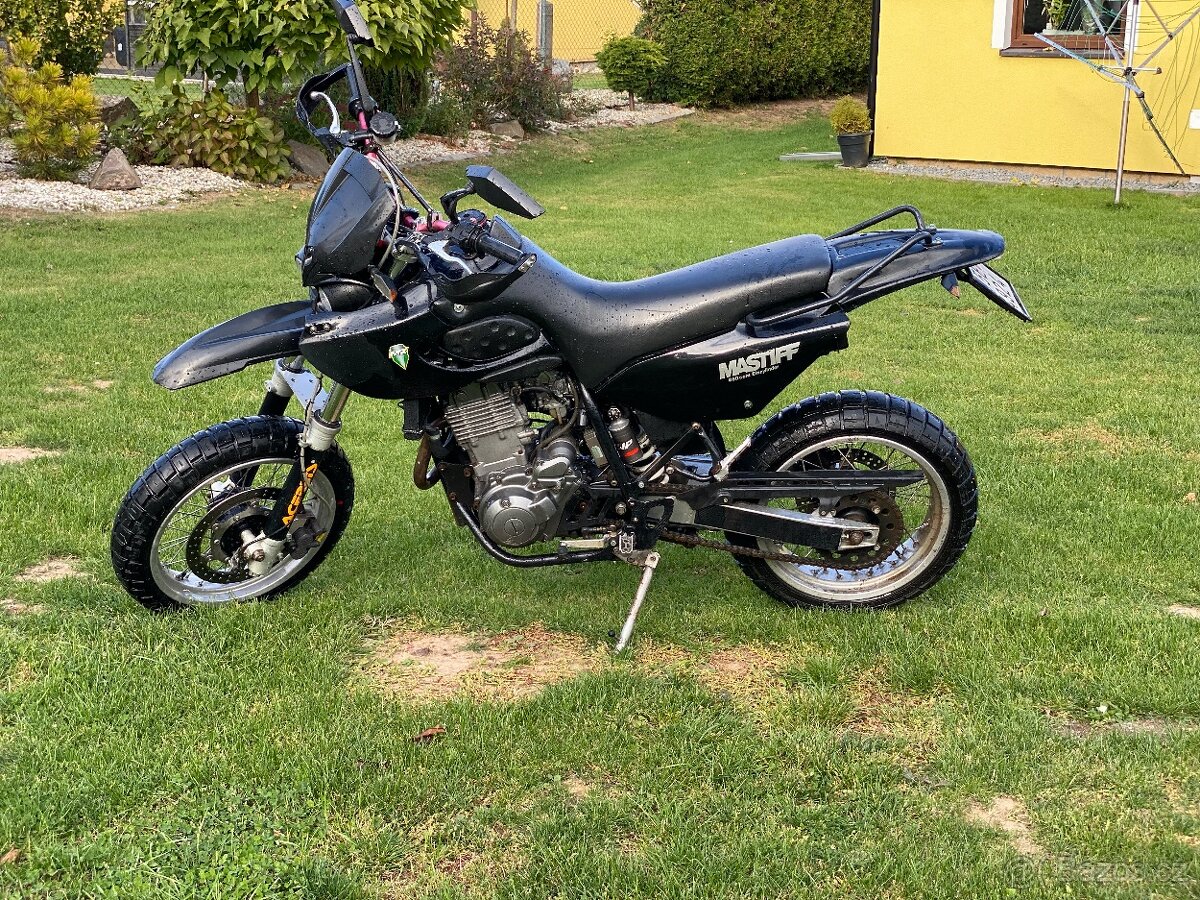 MZ Mastiff (Yamaha XT 660)