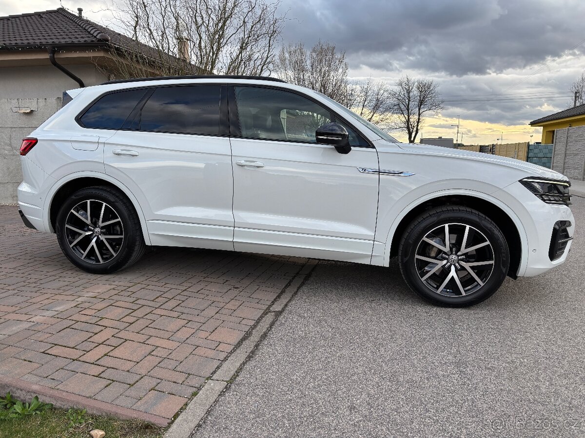 Volkswagen Touareg 3.0 V6 TDI R-Line 4Motion BLACK OPTIK