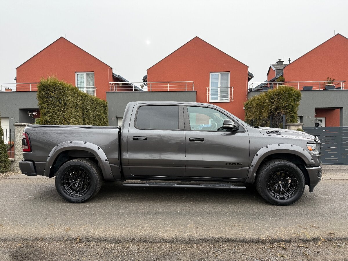 DODGE RAM 1500 HEMI CREW CAB SHADOW LINE