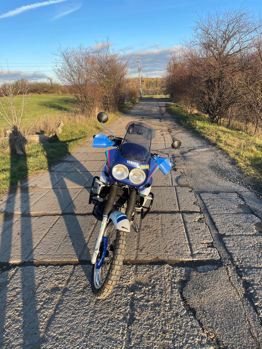 Yamaha xtz750 papírově 25kw -A2