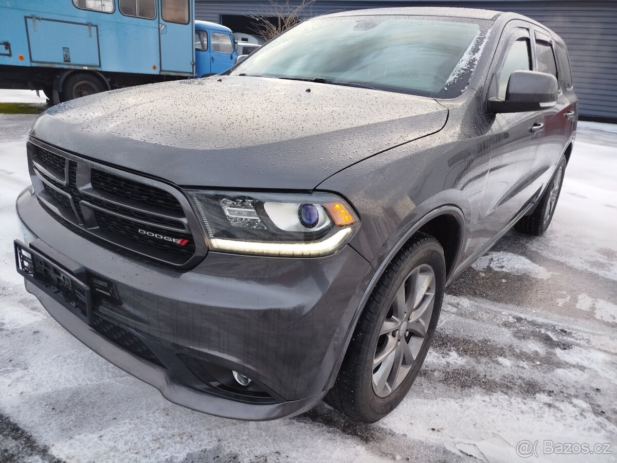 Dodge durango GT V6 4x4 odpočet DPH nehavarované