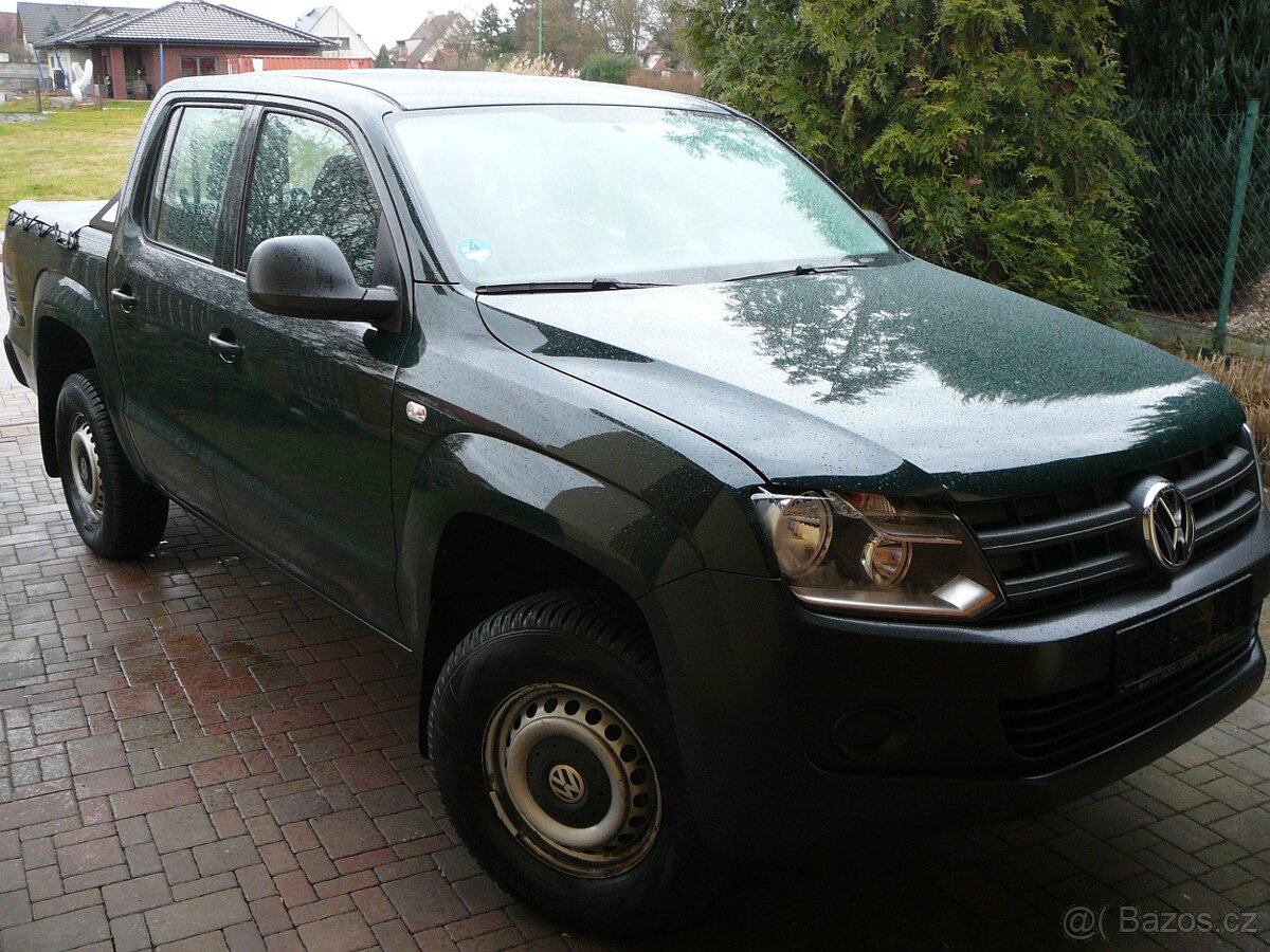 VW AMAROK 2.0 TDI 103KW 4x4 1MAJ KLIMA TAŽNÉ SERVISKA FACELI