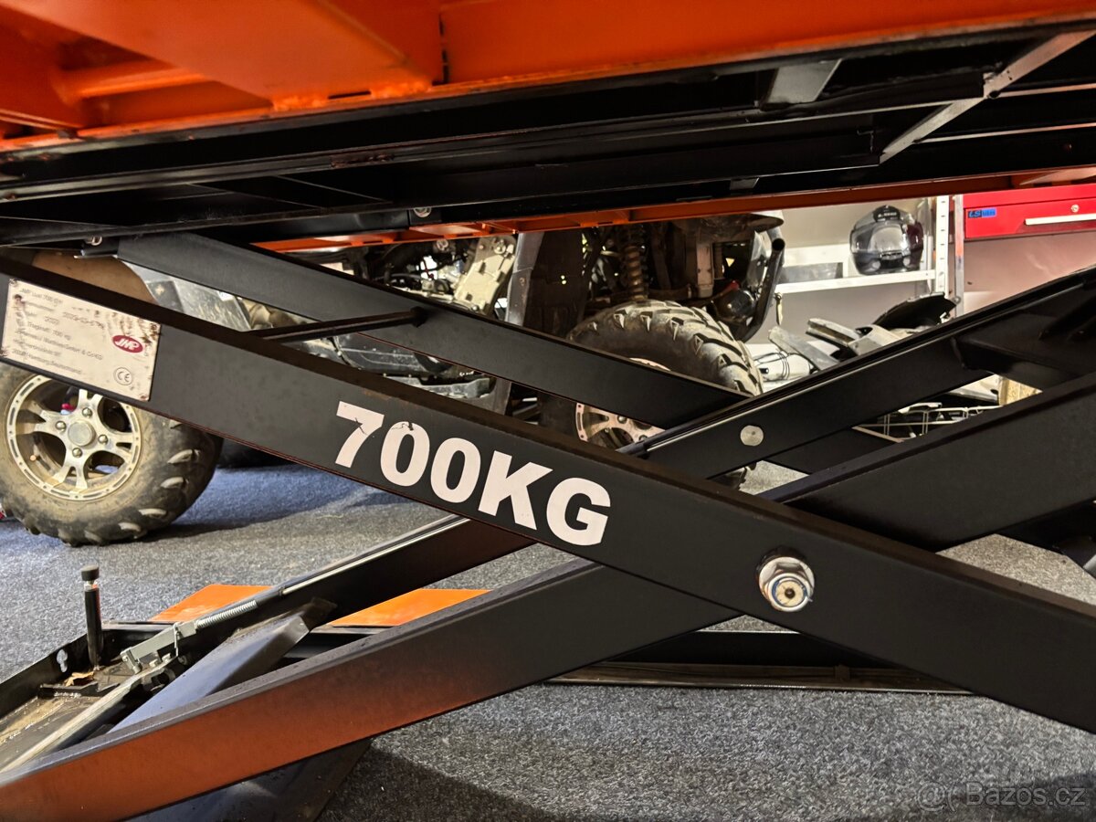 Zvedací rampa na čtyřkolky JMP LUX 700EH