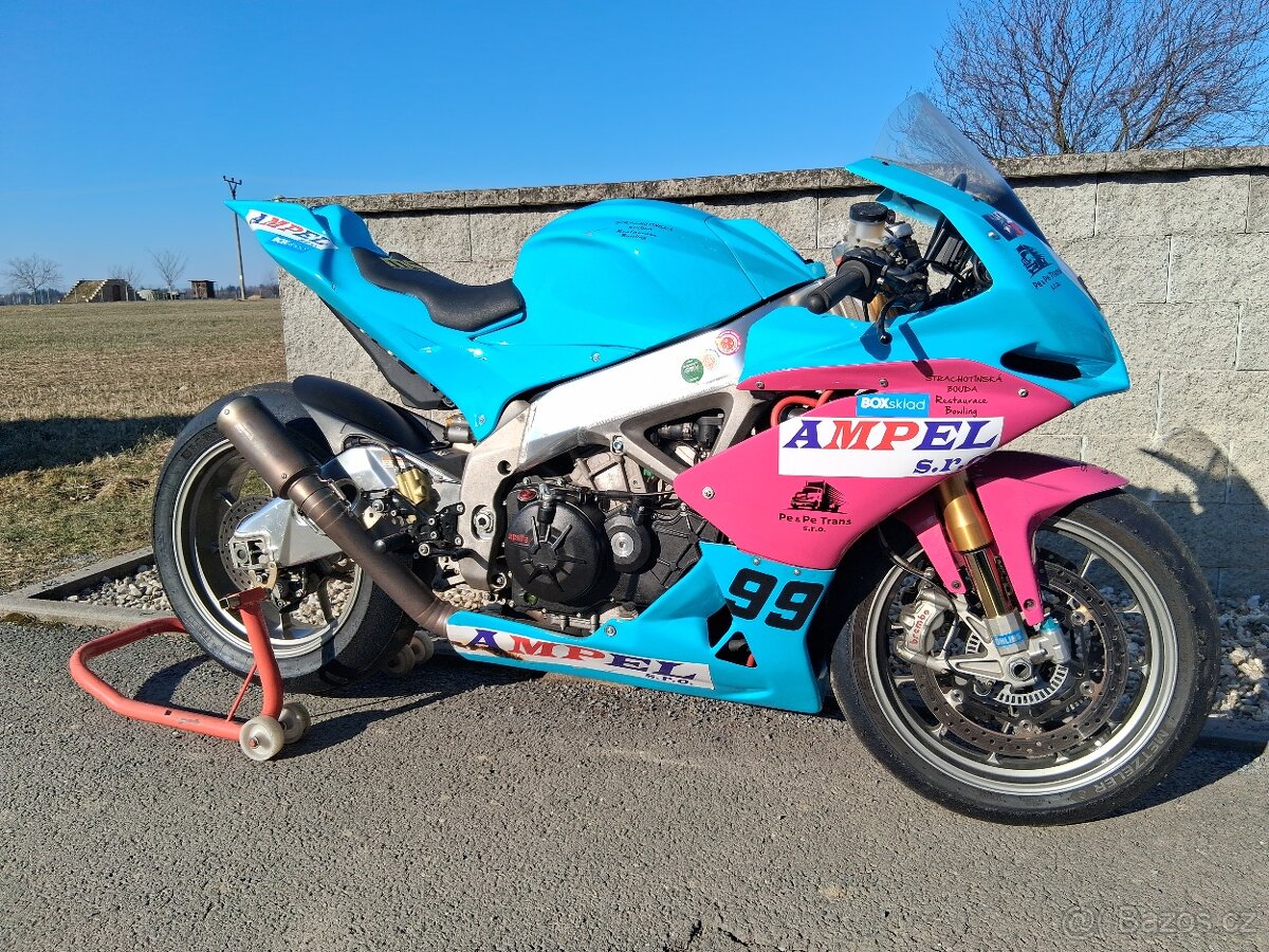 aprilia RSV4 okruhovka 2014