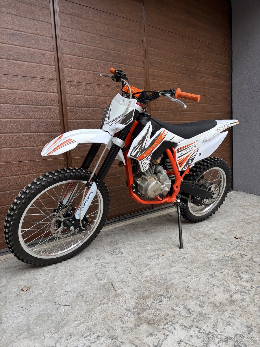 Pitbike Ultimate Tornado 250 cc 21x18