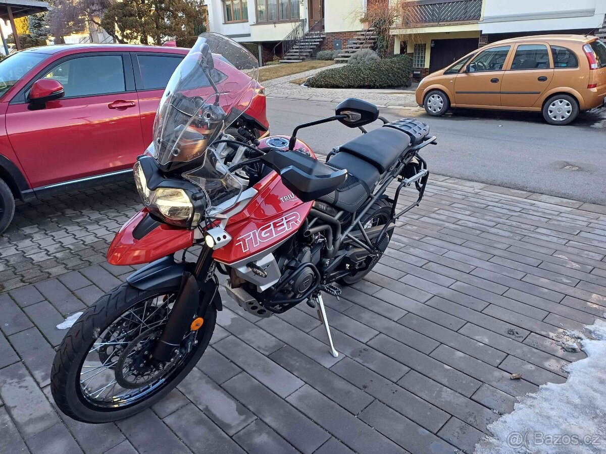 Triumph Tiger 800 XCA