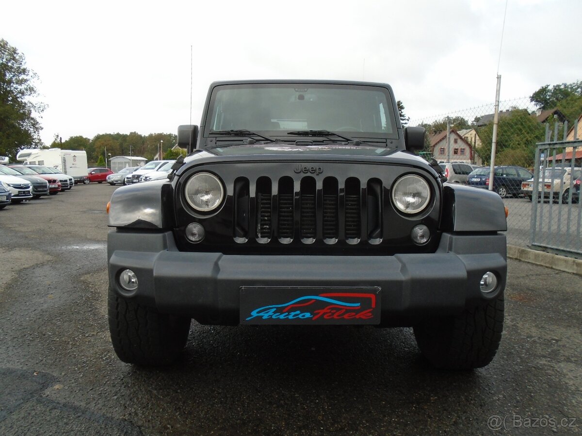 Jeep Wrangler 2.8 CRD SAHARA 147kW automat