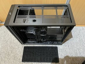 Fractal Design Define R6 Blackout Tempered Glass - 20