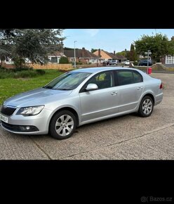 Skoda Superb 2014 2.0 tdi - 20