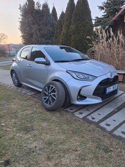 Toyota Yaris, nejvyšší výbava, 125 k, 2x elektrony, Vizovice - 20