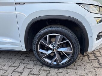 Škoda Kodiaq 2.0 TDI 147kW 4x4 DSG Sportline Tažné Kamera - 20