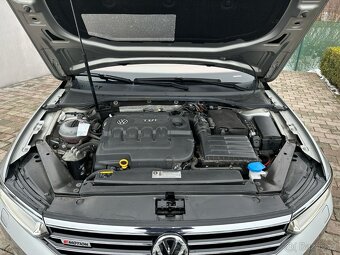 VW Passat Variant B8 2,0 tdi DSG 4x4 140KW Highline Taž.LED - 20