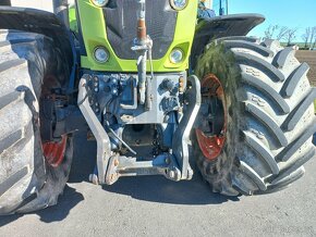 Traktor Claas Axion 930 - 20