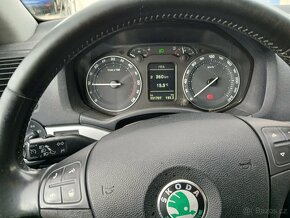 Škoda Octavia 2.0 TDI SCOUT kombi, ABSOLUTNĚ PLNÝ SERVIS - 20