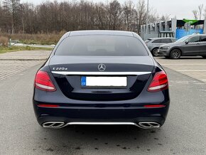 Mercedes-Benz e220d 143KW,360°kamera,Ambiente,AMG paket - 20