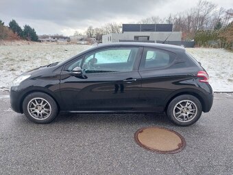 Peugeot 208 1.2 VTI 82 m.2013 jen 151000km - 20