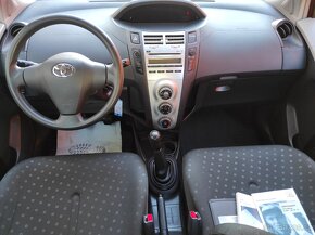 Toyota Yaris 1.0i 51 Kw 75 Tis Km Skvělý Stav Bez Koroze - 20