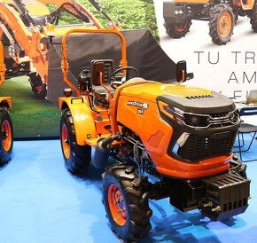 Traktor, malotraktor RHINO, 25, 45 alebo 55 HP - 20