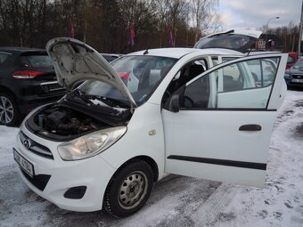 Hyundai i10 1.1i 68koní r.v.10/2011 vč. DPH - 20