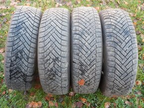 4xObutá zimní kola na ŠKODA FABIA 1 14tky 165/70 R14  4x7MM - 20