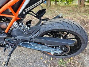 KTM 125 Duke r.v. 2017 - 20