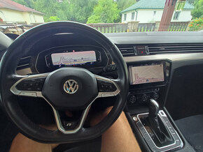 VW Passat R-Line 2,0 TDI 140 kW 4x4,IQ-LIGHT MATRIX 6/2020. - 20