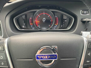 Volvo V40 CROSS COUTRY 2.0 D4 140kw--OCEAN RACE--AUTOMAT-- - 20