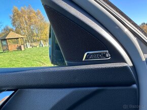 Škoda Octavia Combi RS SUPER VÝBAVA Motor: 2.0 TDi 135kW - 20