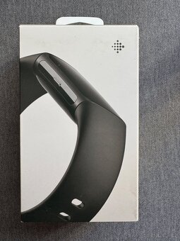 Fitbit Charge 6 v černé barvě – téměř nový (1 měsíc nošen) - 20