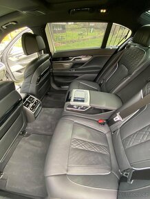 BMW 750LD X-Drive M-PAKET//294KW//LASER LIGHT//MAX VÝBAVA - 20