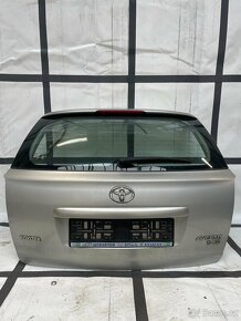 Corolla Verso Avensis T25 2005 2.2 d4d 110kw 2006r.v - 20