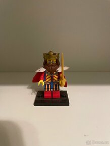 Lego sbírka minifigurek - 20