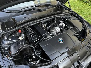 BMW Řada 3 320i E91 Kůže Bi-Xenony Tempomat ALU R17 M-Paket - 20