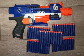 NERF ZBRANĚ, PŘÍSLUŠENSTVÍ, NÁBOJE a další příslušenství - 20