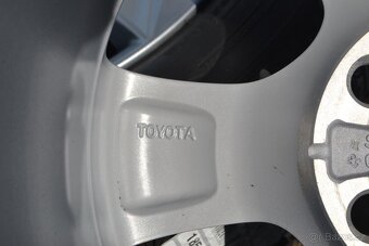 NOVÁ originální zimní sada Toyota Yaris, pneu 185/65 R15 - 20