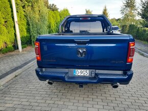 Dodge RAM rv 2020 5.7 Hemi 4x4 novy model LATARAMIE - 20