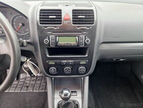 VW Golf 5 Variant     1,6 MPI 75 KW , tažné zař. - 20