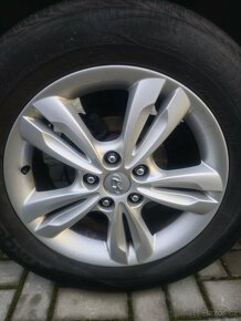 Hyundai ix35 1.7 CRDI pěkný stav.Najeto pouze 159 tis.km - 20