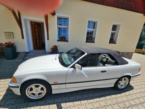 BMW 328i E36 Cabrio originál stav - 20