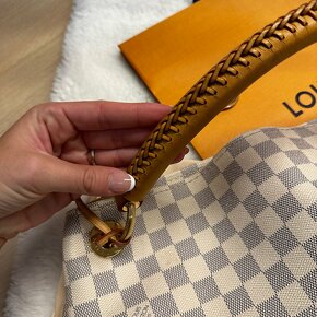 LOUIS VUITTON Artsy MM Damier Azur Canvas - 20