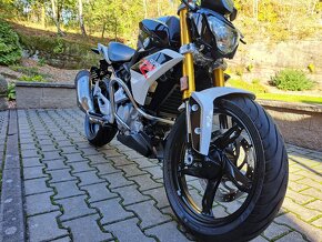 BMW G 310 R - TOP STAV - 5440 KM - 20