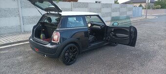 Mini Cooper 1.6I 88kW ORIG.124000KM r.v. 2009 2XKOLA - 20