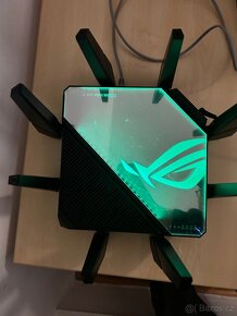 WiFi router ASUS ROG Rapture GT-AXE16000 - 2