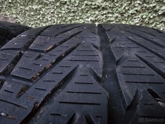 Pneumatiky pneu 225/40 R18 zimní Vredestein 2ks - 2