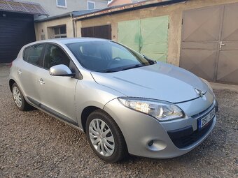 Prodám Renault Megane 3 1.6 hatchback - 2