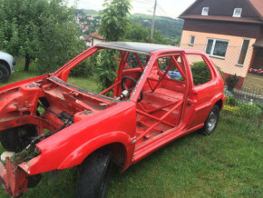 Citroen Saxo VTS vyrámovaná karoserie - 2