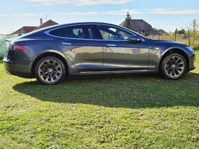 Tesla Model S 85D Free supercharger. SoH 92% - 2