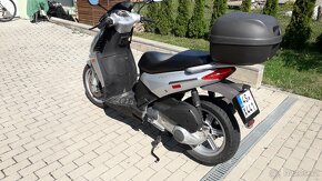 Aprilia Sportcity 200 - 2