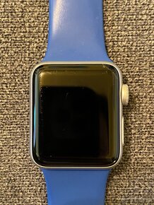 Prodám hodinky Apple Watch 3 38 mm stříbrné - 2