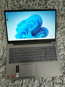 Lenovo Ryzen 5 5500u 6Jader 4,0Ghz - 512Gb Ssd - 12Gb Ram - 2